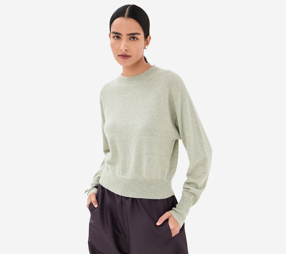 LES-ROUND NECK SWEATER