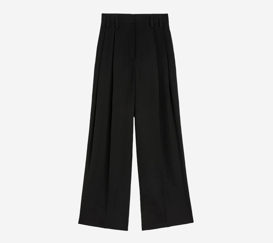JIL-SLIGHTLY HIGH WAISTED VOLUMINOUS PLEATED PANT WITH METAL ZIP CLOSURE. BELT LOOPS, SIDE SEAM AND BACK WELT POCKETS. LOW CROTCH