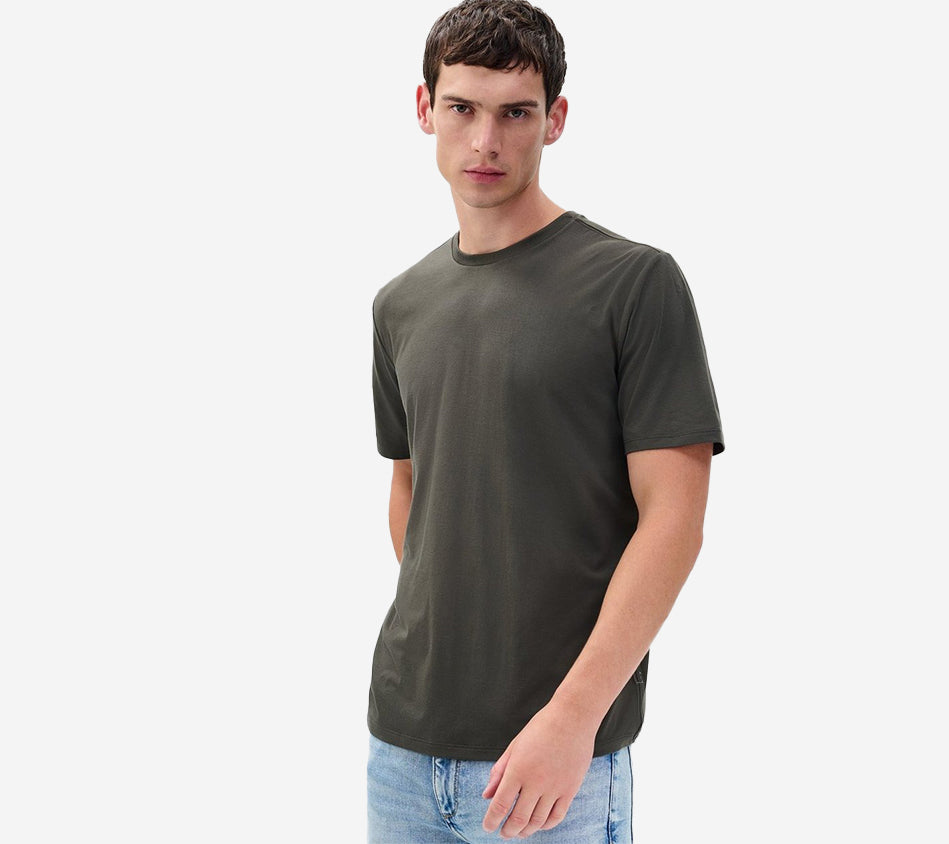 RNB-CLASSIC TEE IN TECH JERSEY