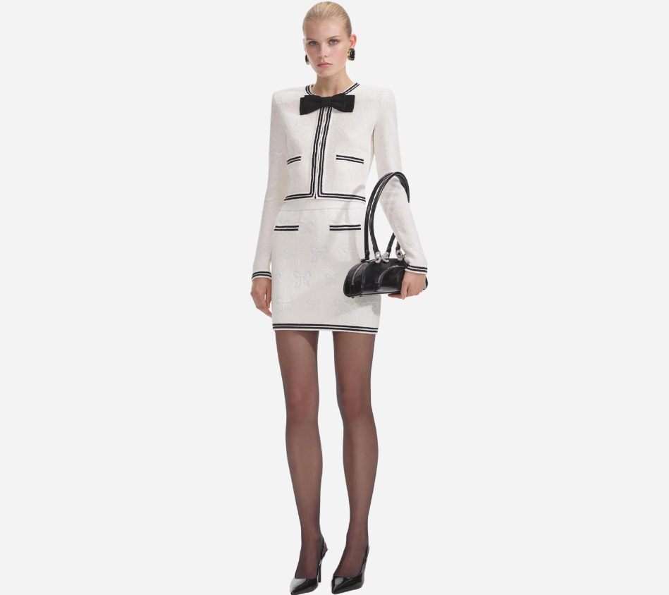 SFP-CREAM BOW JACQUARD MINI SKIRT