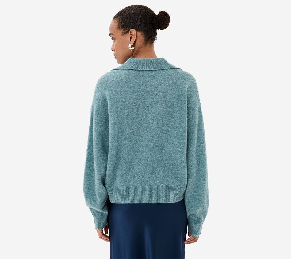LES-SWEATER WITH OPEN COLLAR