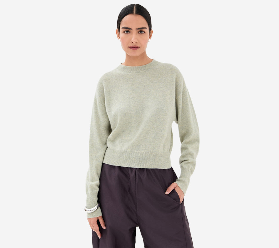 LES-ROUND NECK SWEATER