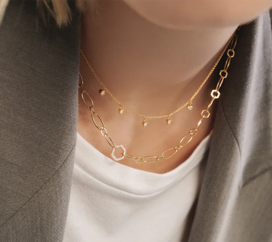 BRT-NECKLACE CHAIN AMULETO Y Serial n. AAB56419 Gold Net Weight 7,0 g