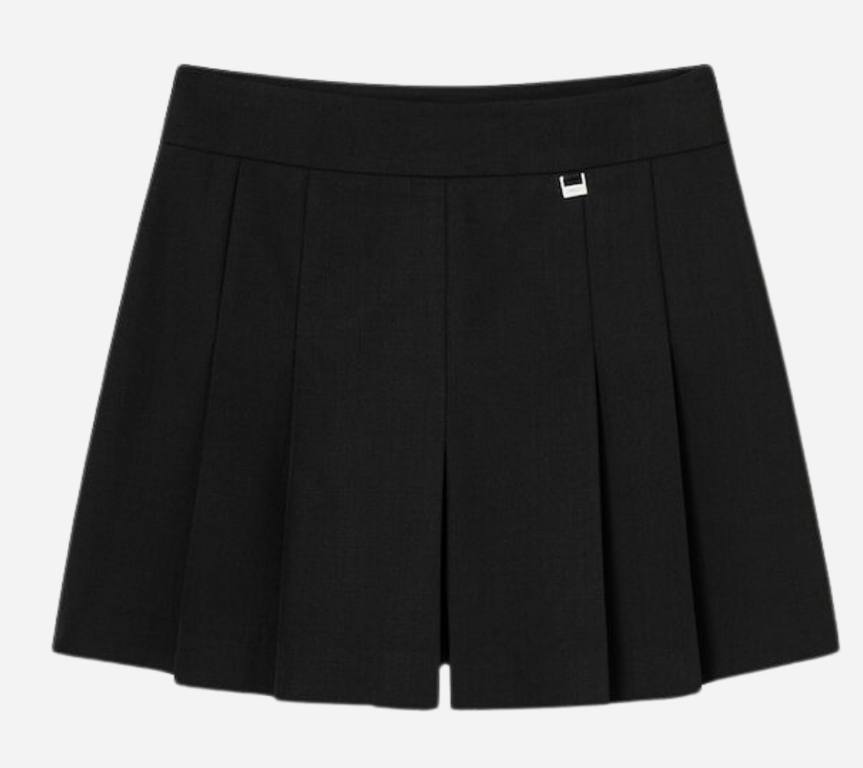 JUN-PLEATED SHORTS
