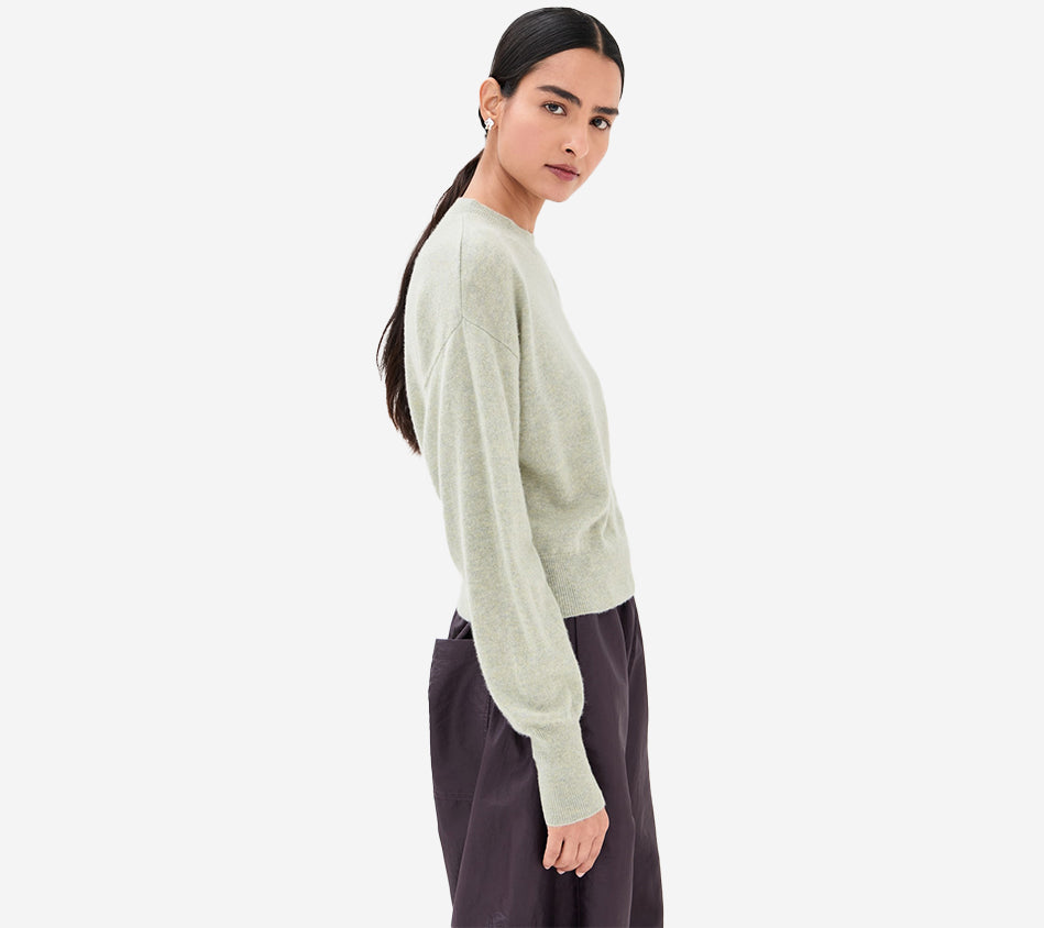 LES-ROUND NECK SWEATER